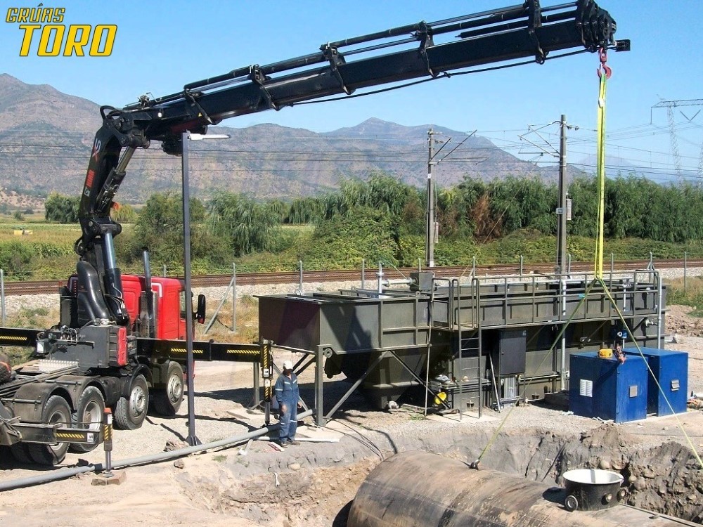 Camión VOLVO con Grúa HIAB XS 855 E-8 HIPRO CON JIB